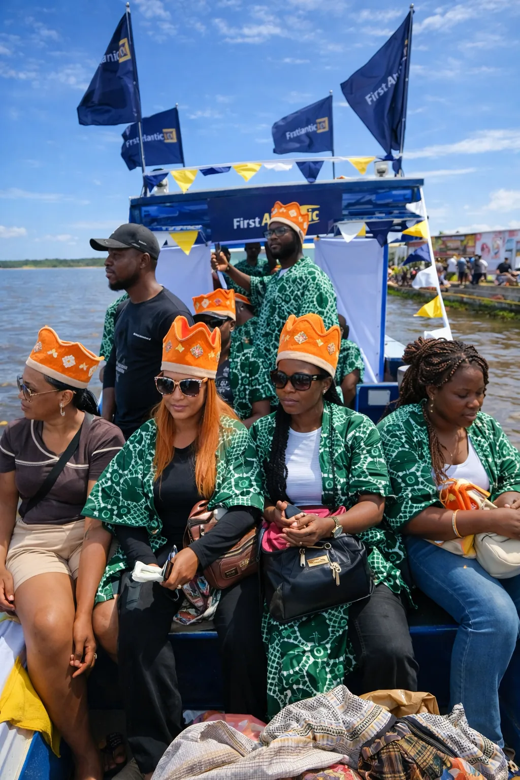 Diaspora Canoe cruise